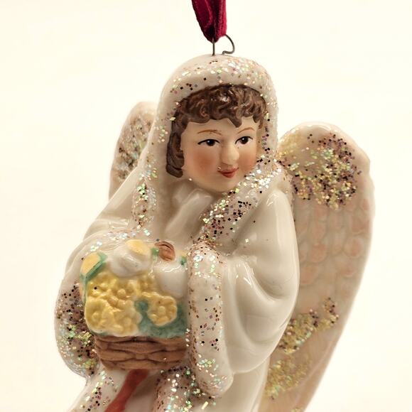 Vintage Ceramic Winged Angel Christmas Ornament Glitter Accents AGC 2000 - Picture 3 of 8